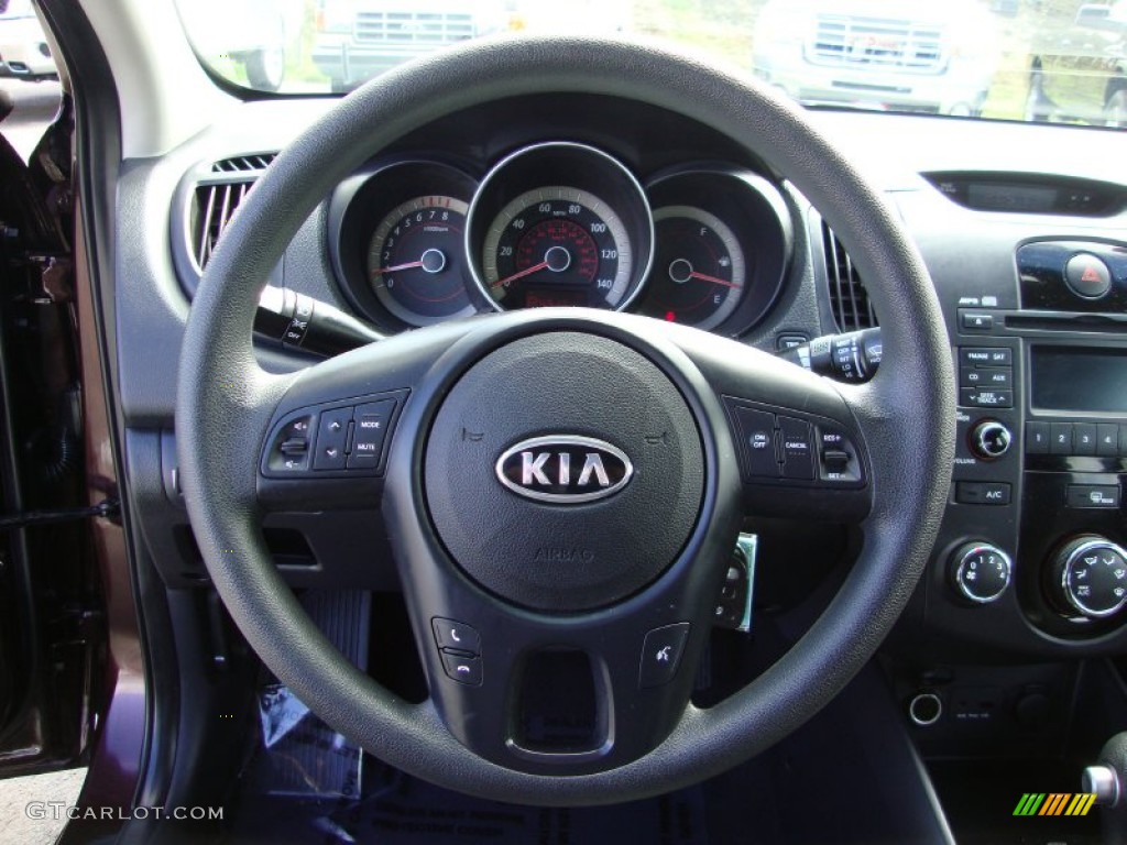 2011 Kia Forte EX Steering Wheel Photos