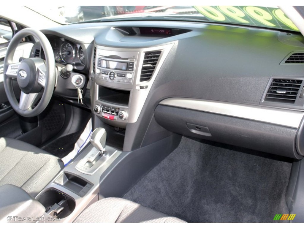 2011 Outback 2.5i Wagon - Graphite Gray Metallic / Off Black photo #15