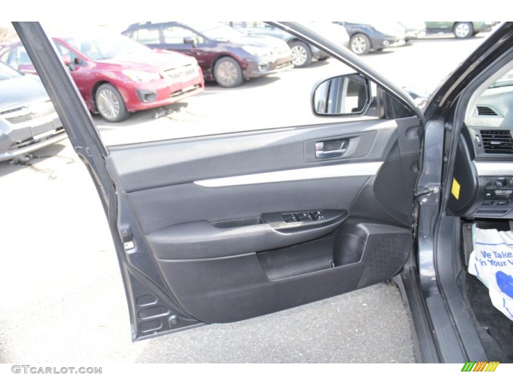 2011 Outback 2.5i Wagon - Graphite Gray Metallic / Off Black photo #17