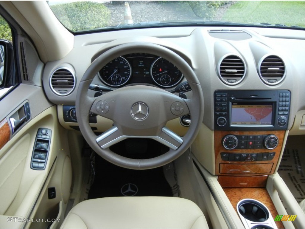 2009 Mercedes-Benz ML 350 4Matic Cashmere Dashboard Photo #78817154