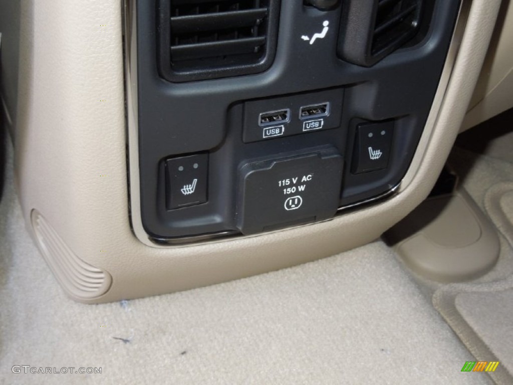 2014 Grand Cherokee Overland 4x4 - Bright White / Overland Nepal Jeep Brown Light Frost photo #20