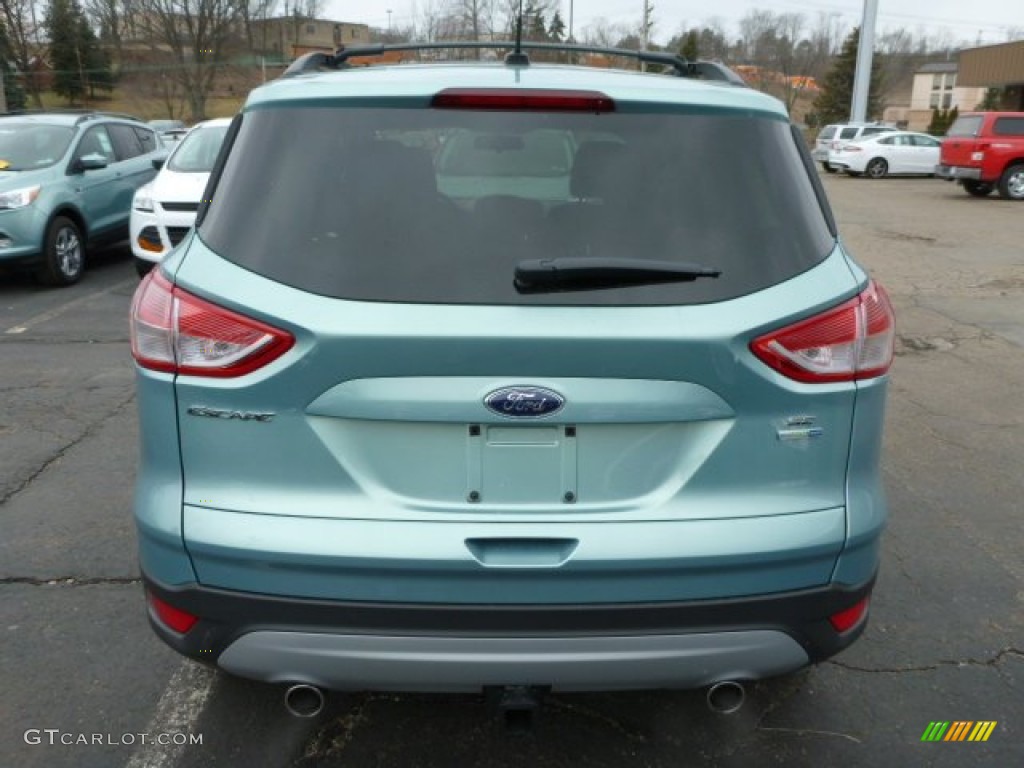 2013 Escape SE 2.0L EcoBoost 4WD - Frosted Glass Metallic / Charcoal Black photo #3