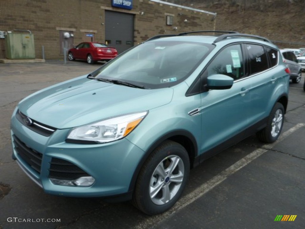 2013 Escape SE 2.0L EcoBoost 4WD - Frosted Glass Metallic / Charcoal Black photo #5
