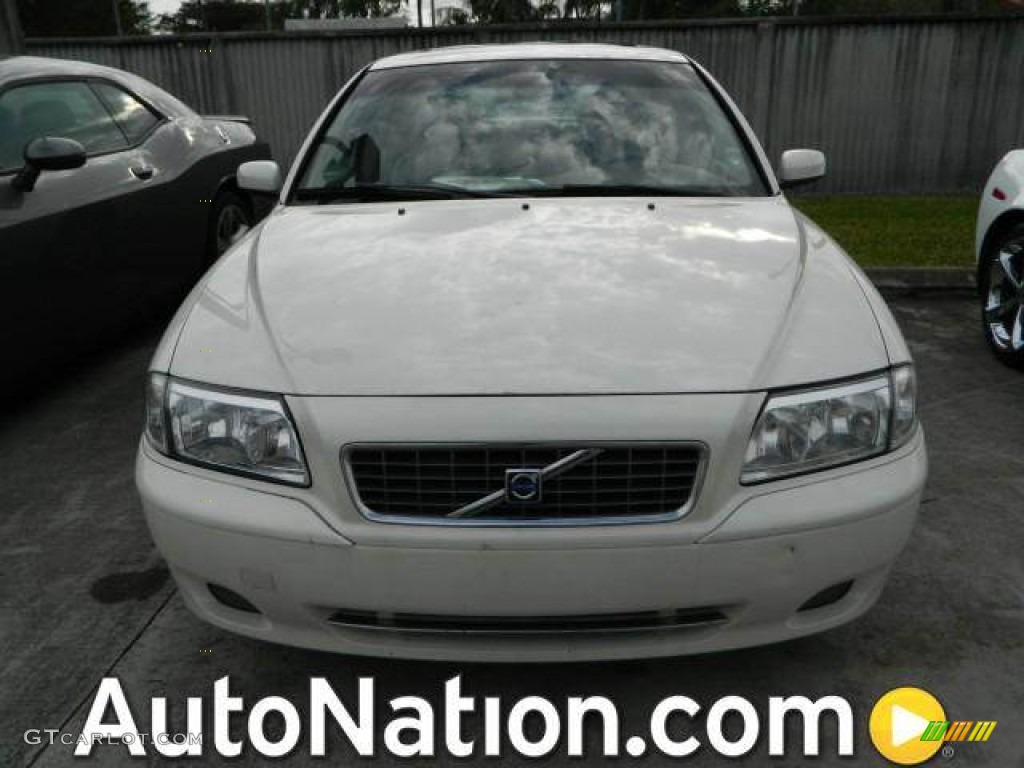 2005 S80 2.5T - Ice White / Light Taupe photo #1