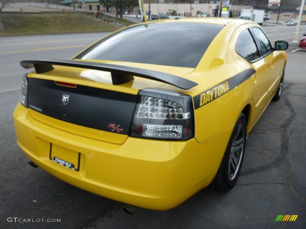 2006 Charger R/T Daytona - Top Banana Yellow / Dark Slate Gray/Light Graystone photo #5