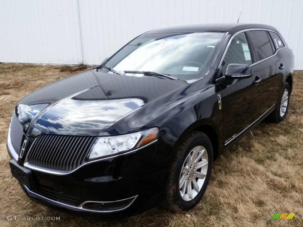 Tuxedo Black 2013 Lincoln MKT Town Car Livery AWD Exterior Photo #78826262