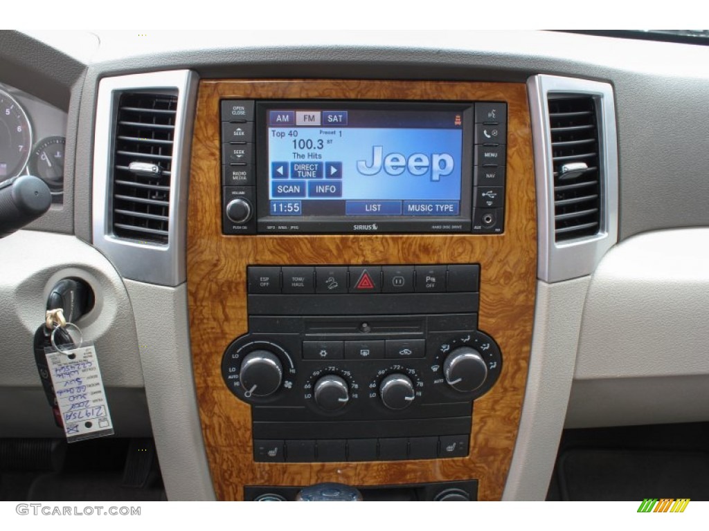 2008 Grand Cherokee Limited 4x4 - Stone White / Dark Slate Gray/Light Graystone photo #22