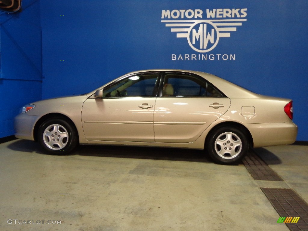 2003 Camry LE V6 - Desert Sand Mica / Taupe photo #5