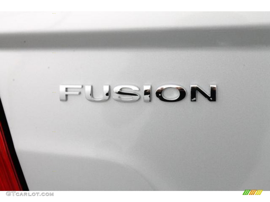 2010 Fusion SEL - Brilliant Silver Metallic / Charcoal Black photo #15