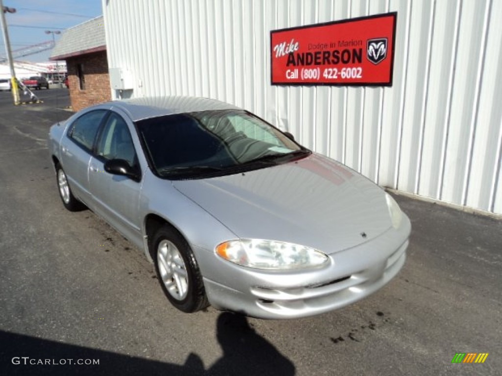 2001 Intrepid SE - Bright Silver Metallic / Dark Slate Gray photo #1