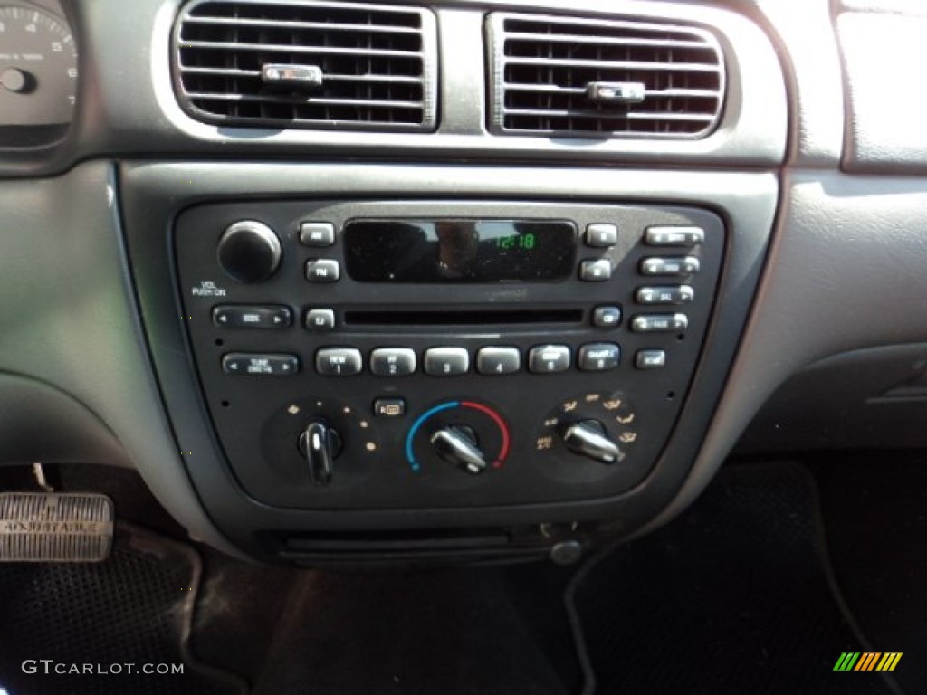 2002 Taurus SE - Dark Shadow Grey Metallic / Dark Charcoal photo #6