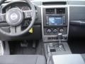 Bright Silver Metallic - Liberty Jet Sport 4x4 Photo No. 13