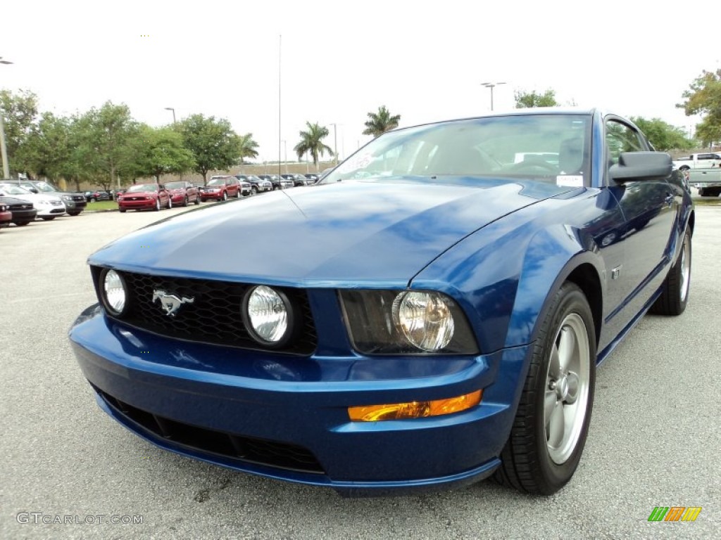 2006 Mustang GT Premium Coupe - Vista Blue Metallic / Light Graphite photo #14