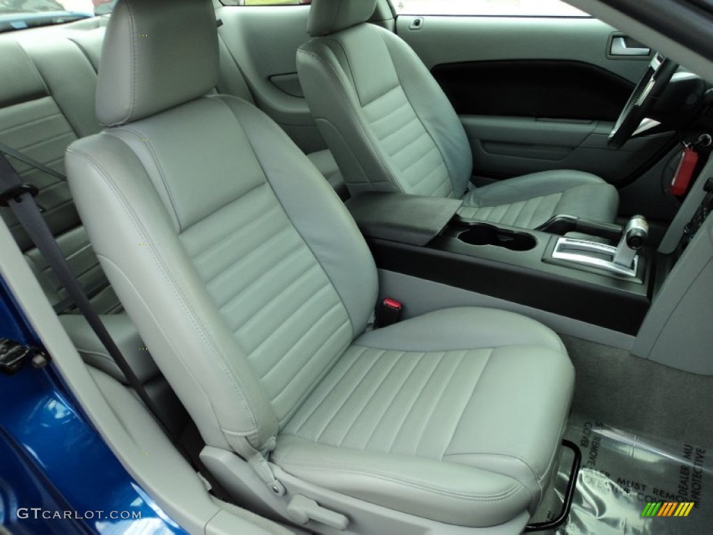 2006 Mustang GT Premium Coupe - Vista Blue Metallic / Light Graphite photo #21