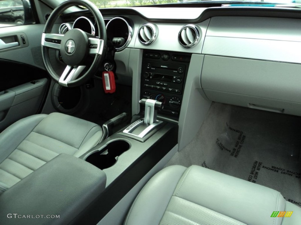 2006 Mustang GT Premium Coupe - Vista Blue Metallic / Light Graphite photo #23
