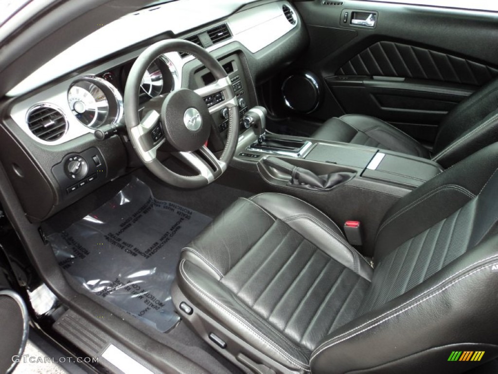 Charcoal Black Interior 2010 Ford Mustang V6 Premium Coupe Photo #78838647
