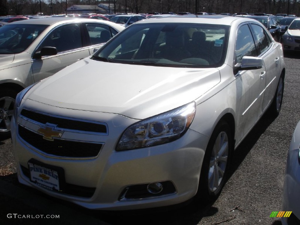 2013 Malibu LT - White Diamond Tricoat / Cocoa/Light Neutral photo #1