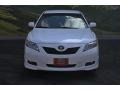 Super White - Camry SE Photo No. 7