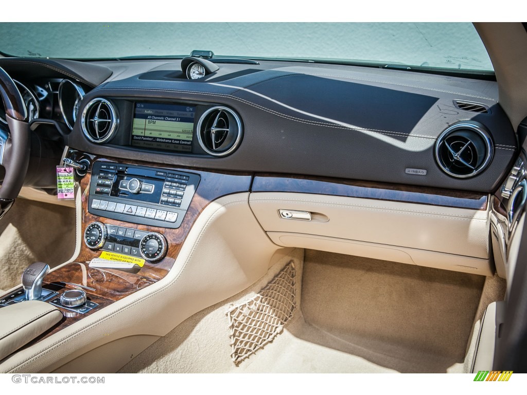 2013 Mercedes-Benz SL 550 Roadster Beige/Brown Dashboard Photo #78840086