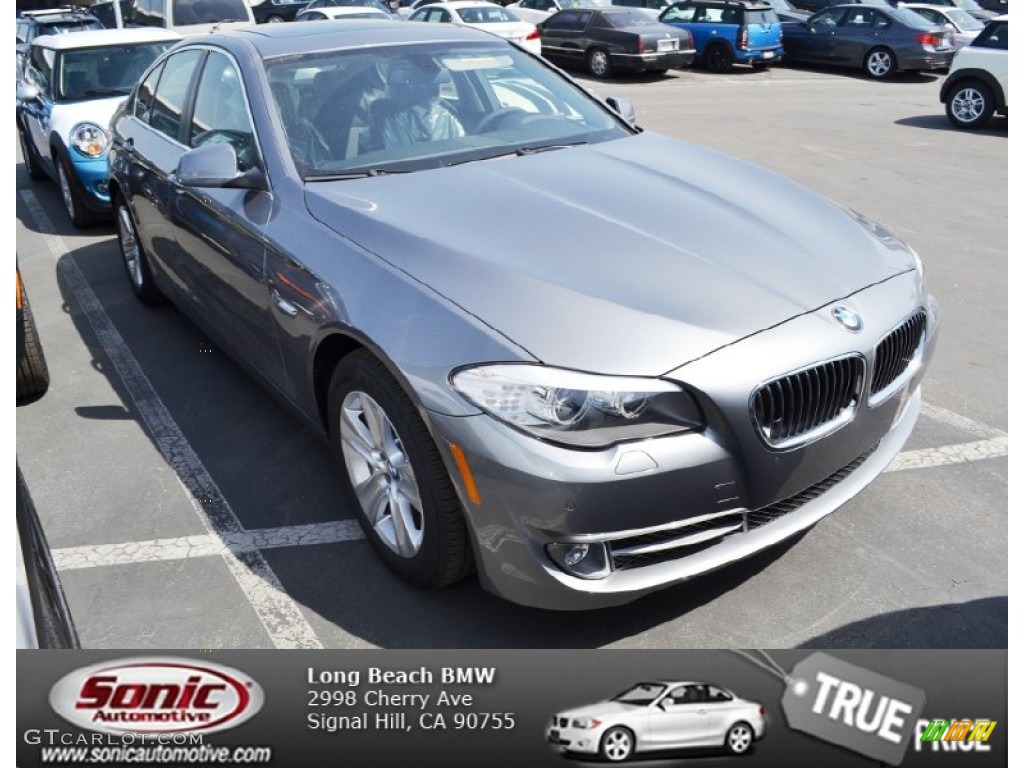 2013 5 Series 528i Sedan - Space Gray Metallic / Black photo #1