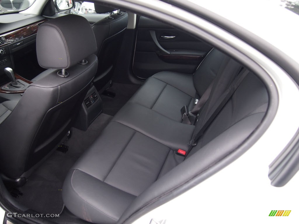 2010 3 Series 328i Sedan - Alpine White / Black photo #12