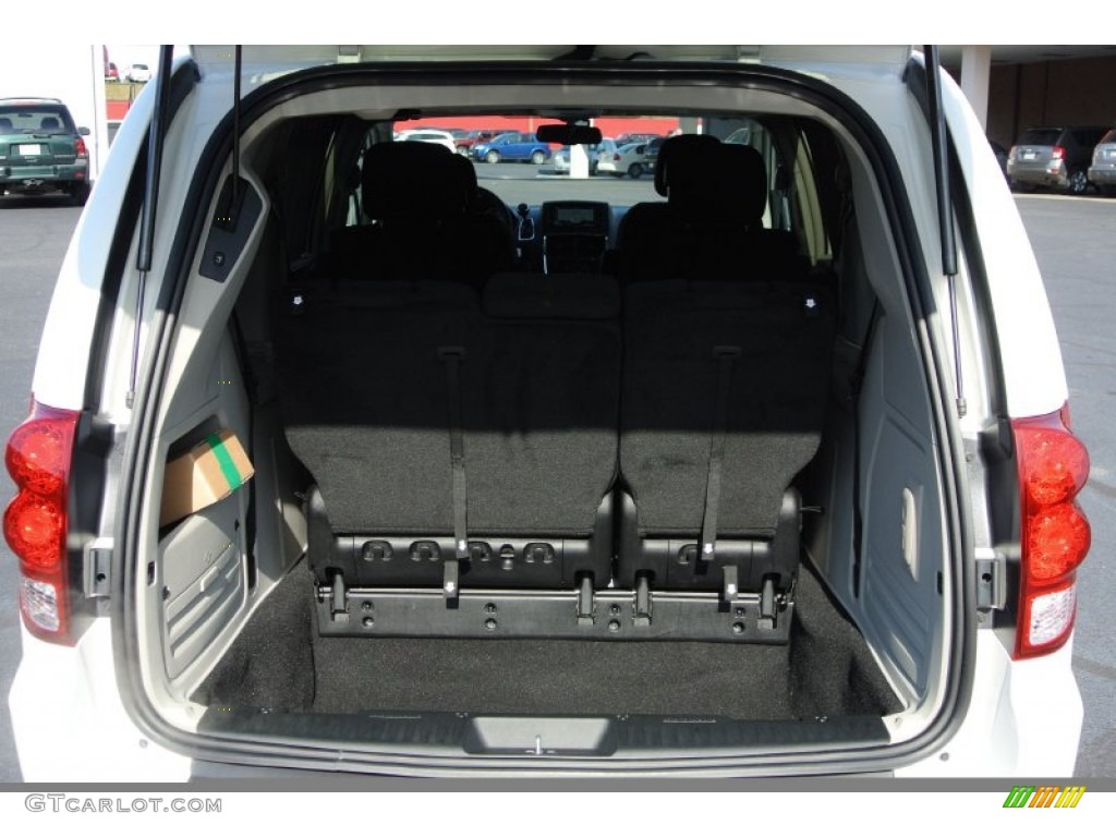 2013 Grand Caravan Crew - Stone White / Black/Light Graystone photo #17