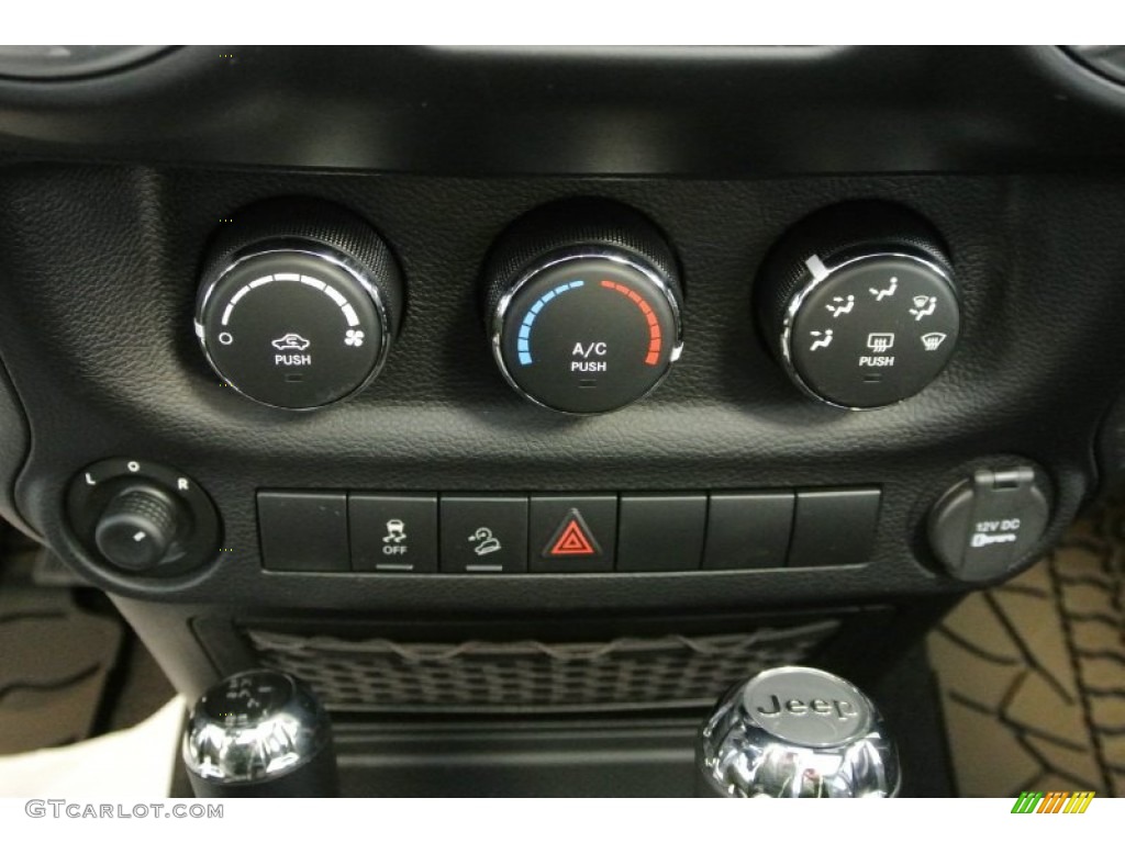 2013 Jeep Wrangler Unlimited Oscar Mike Freedom Edition 4x4 Controls Photo #78844899