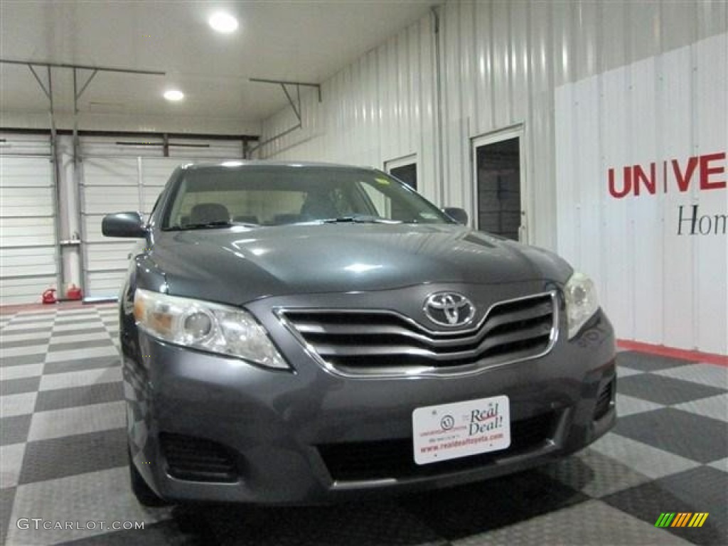 2010 Camry LE - Magnetic Gray Metallic / Ash Gray photo #2