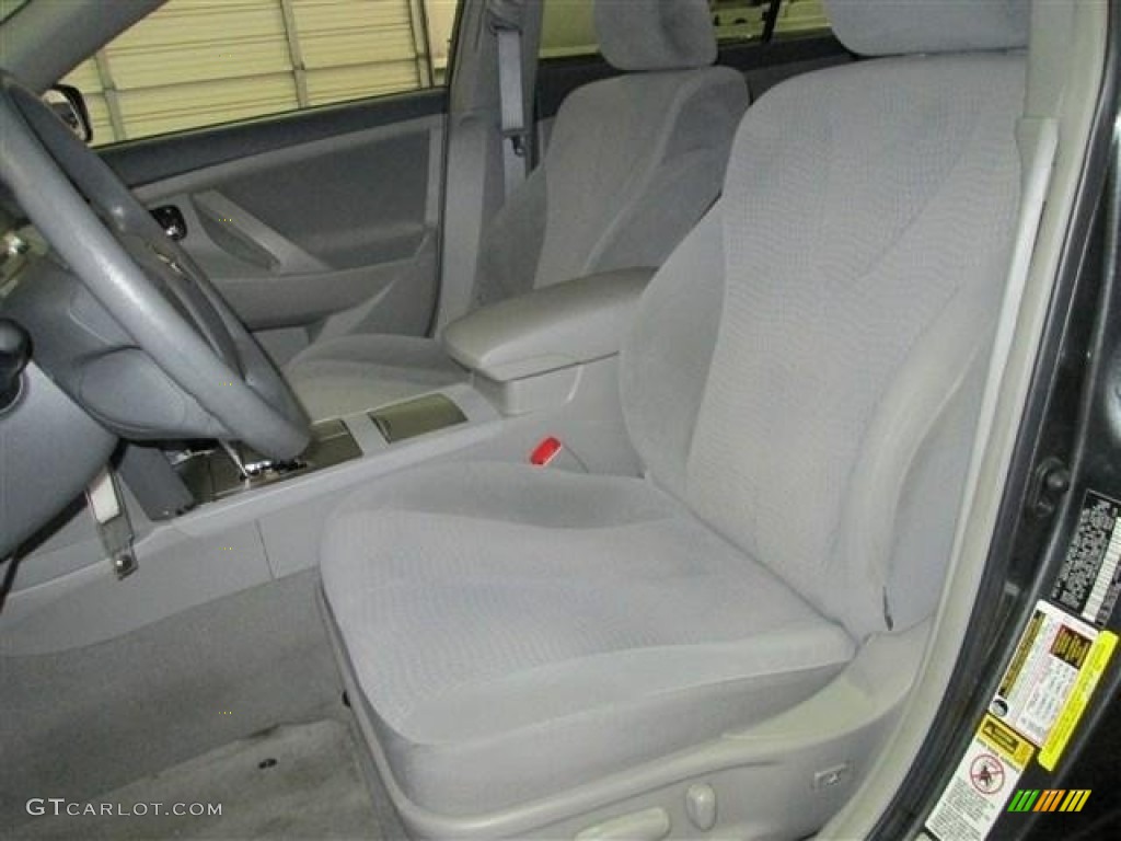 2010 Camry LE - Magnetic Gray Metallic / Ash Gray photo #11