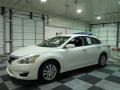 Pearl White - Altima 2.5 S Photo No. 4