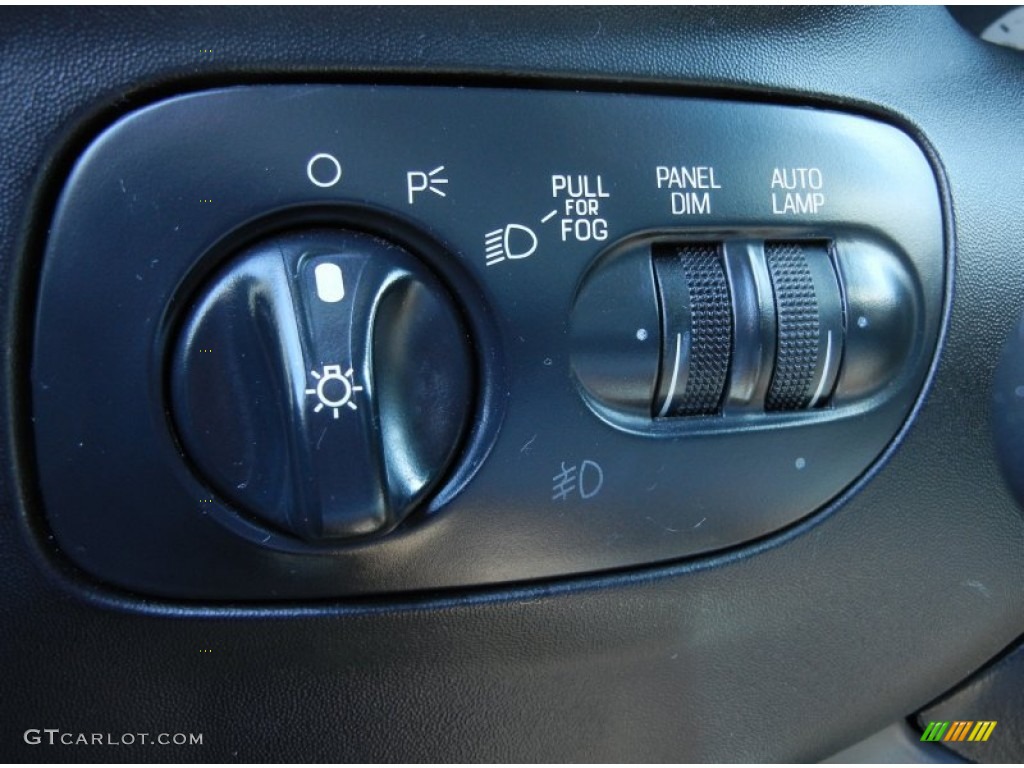 1999 Ford F150 SVT Lightning Controls Photo #78853675