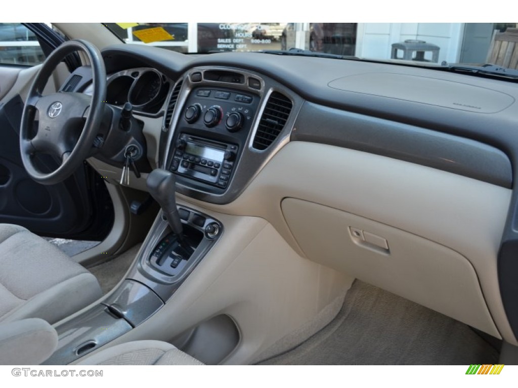 2003 Toyota Highlander V6 Charcoal Dashboard Photo #78854376