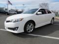 Super White - Camry SE Photo No. 3