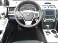 Super White - Camry SE Photo No. 5