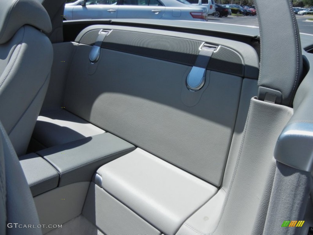 2003 Mercedes-Benz SL 500 Roadster Rear Seat Photo #78855805