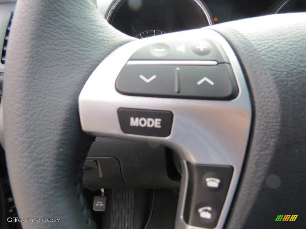2013 Highlander Limited - Magnetic Gray Metallic / Black photo #12