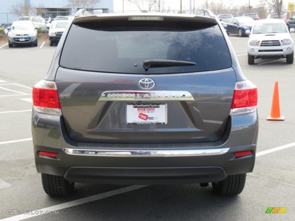 2013 Highlander Limited - Magnetic Gray Metallic / Black photo #16