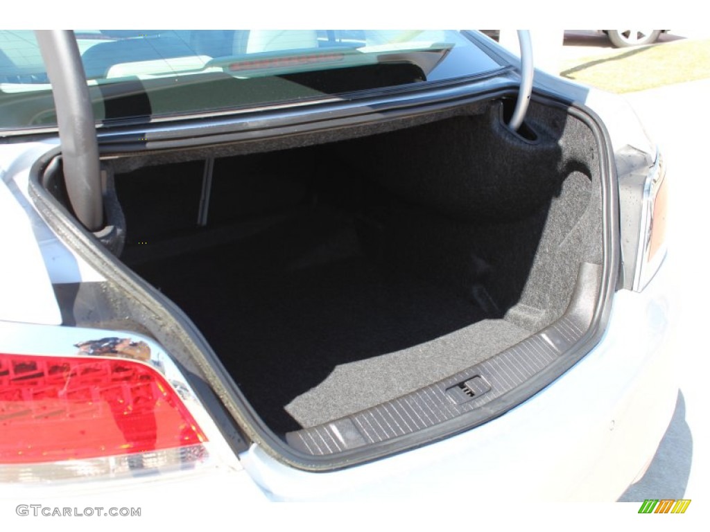 2013 Buick LaCrosse FWD Trunk Photo #78857965