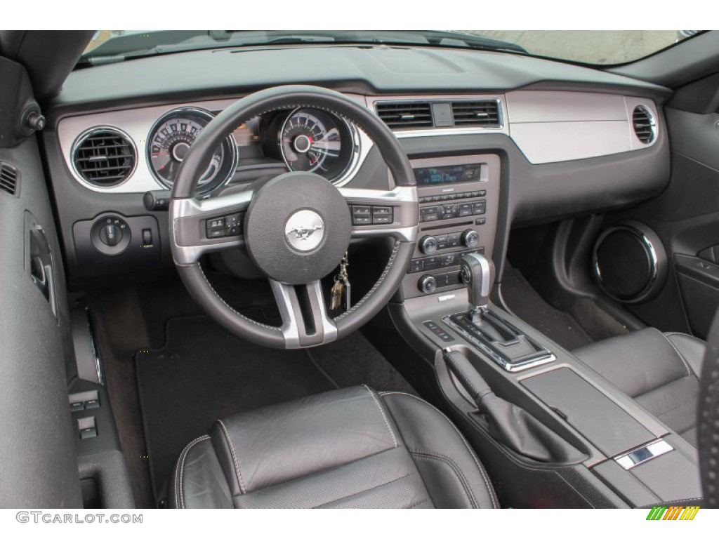 Charcoal Black Interior 2013 Ford Mustang V6 Premium Convertible Photo #78859255