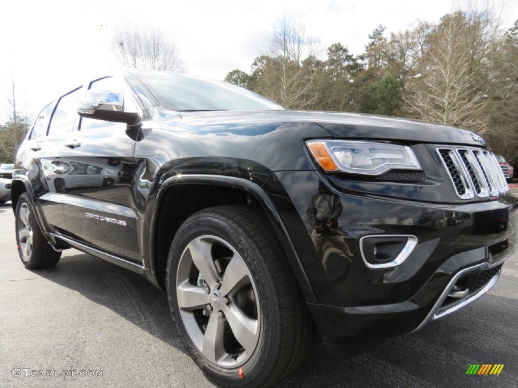 2014 Grand Cherokee Overland 4x4 - Black Forest Green Pearl / Overland Morocco Black photo #4