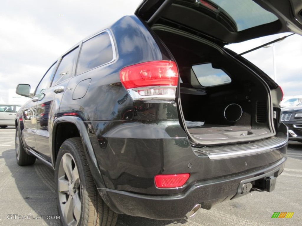 2014 Grand Cherokee Overland 4x4 - Black Forest Green Pearl / Overland Morocco Black photo #10