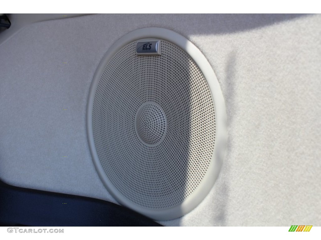 2013 RDX Technology - Basque Red Pearl II / Parchment photo #35