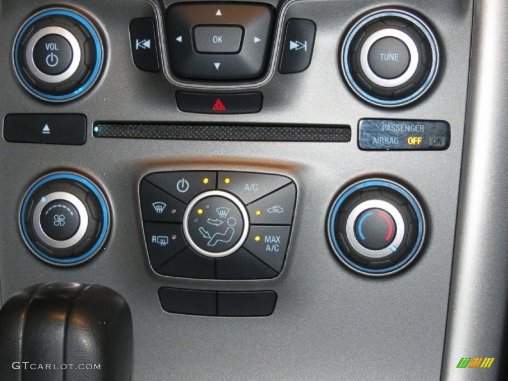 2012 Ford Edge SE Controls Photo #78861775