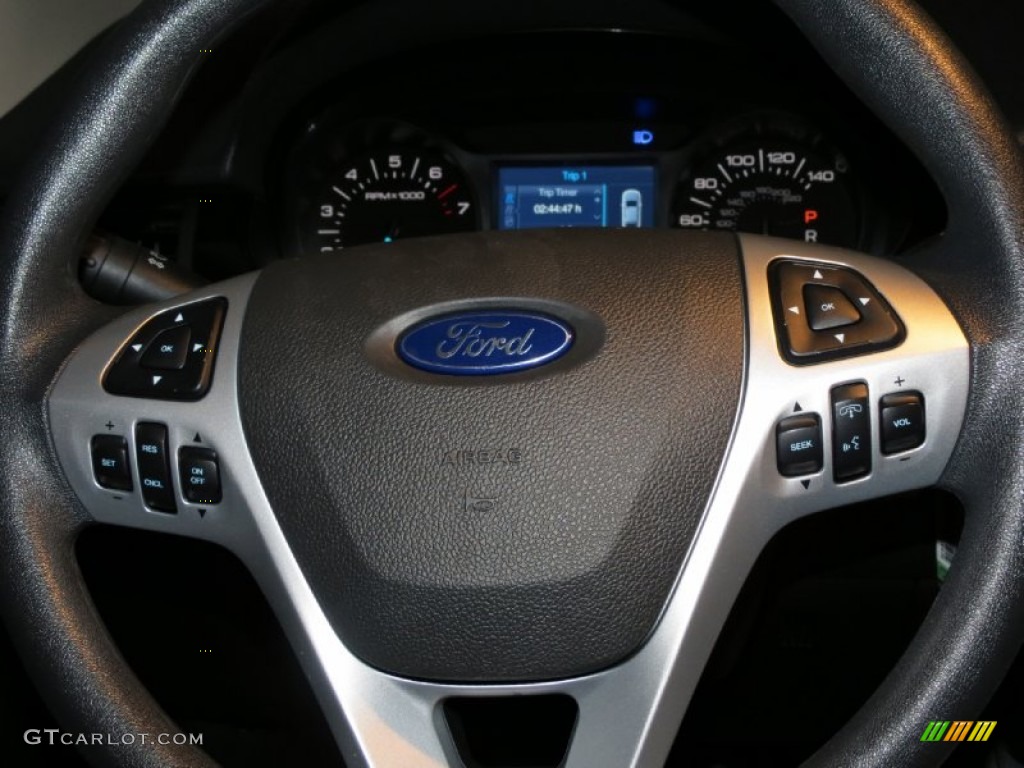 2012 Ford Edge SE Controls Photos