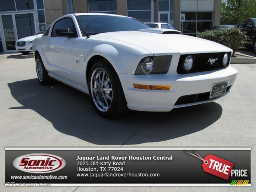 2006 Mustang GT Premium Coupe - Performance White / Red/Dark Charcoal photo #1