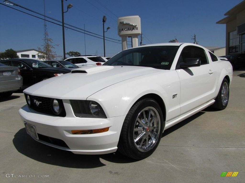 2006 Mustang GT Premium Coupe - Performance White / Red/Dark Charcoal photo #5