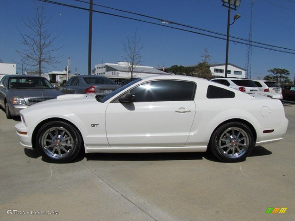 2006 Mustang GT Premium Coupe - Performance White / Red/Dark Charcoal photo #7