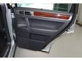 Reflex Silver Metallic - Touareg V8 Photo No. 40