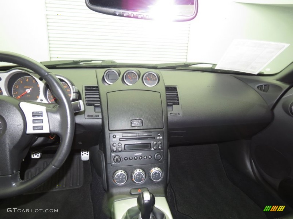 2006 350Z Touring Roadster - Interlagos Fire Metallic / Charcoal Leather photo #11