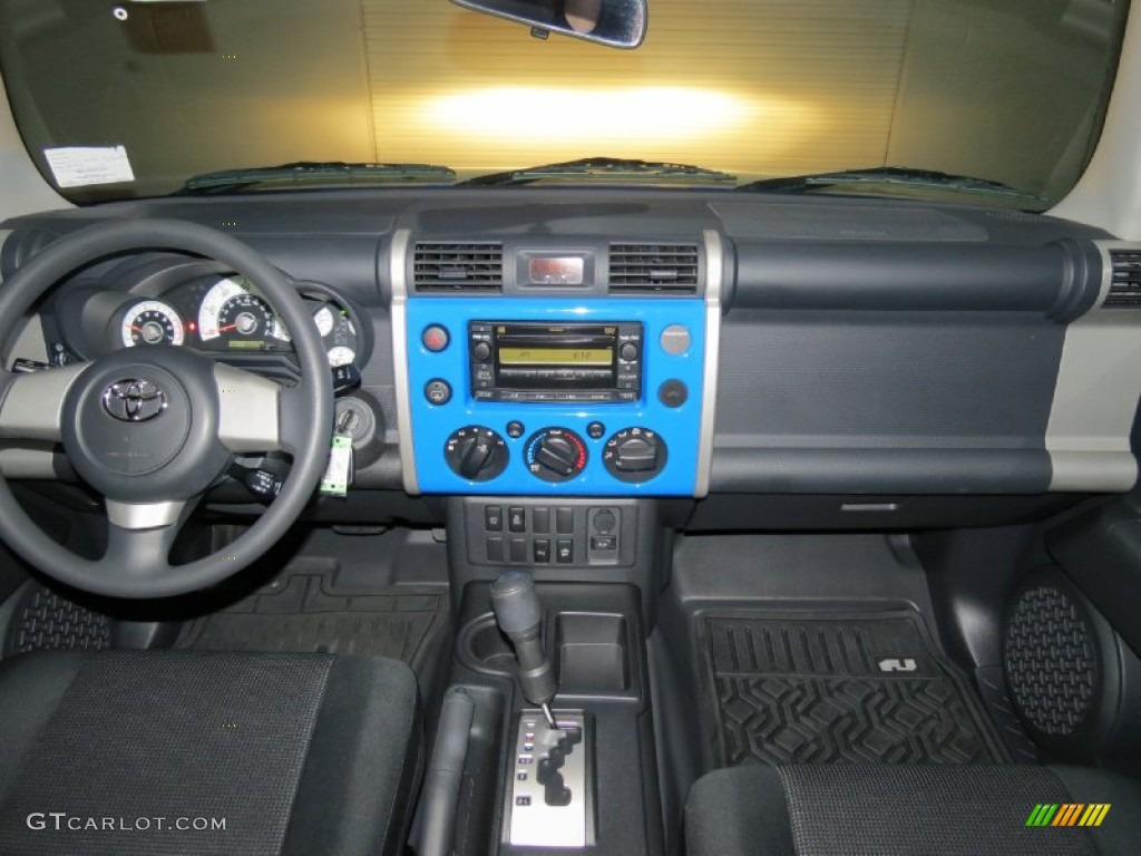 2007 Toyota FJ Cruiser Standard FJ Cruiser Model Dark Charcoal Dashboard Photo #78863878